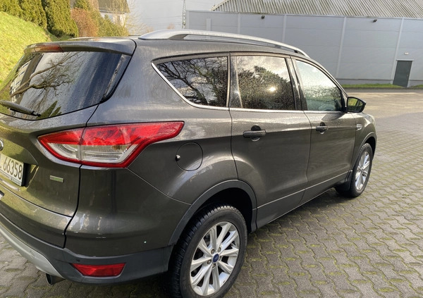 Ford Kuga cena 55000 przebieg: 118724, rok produkcji 2015 z Szczecin małe 667